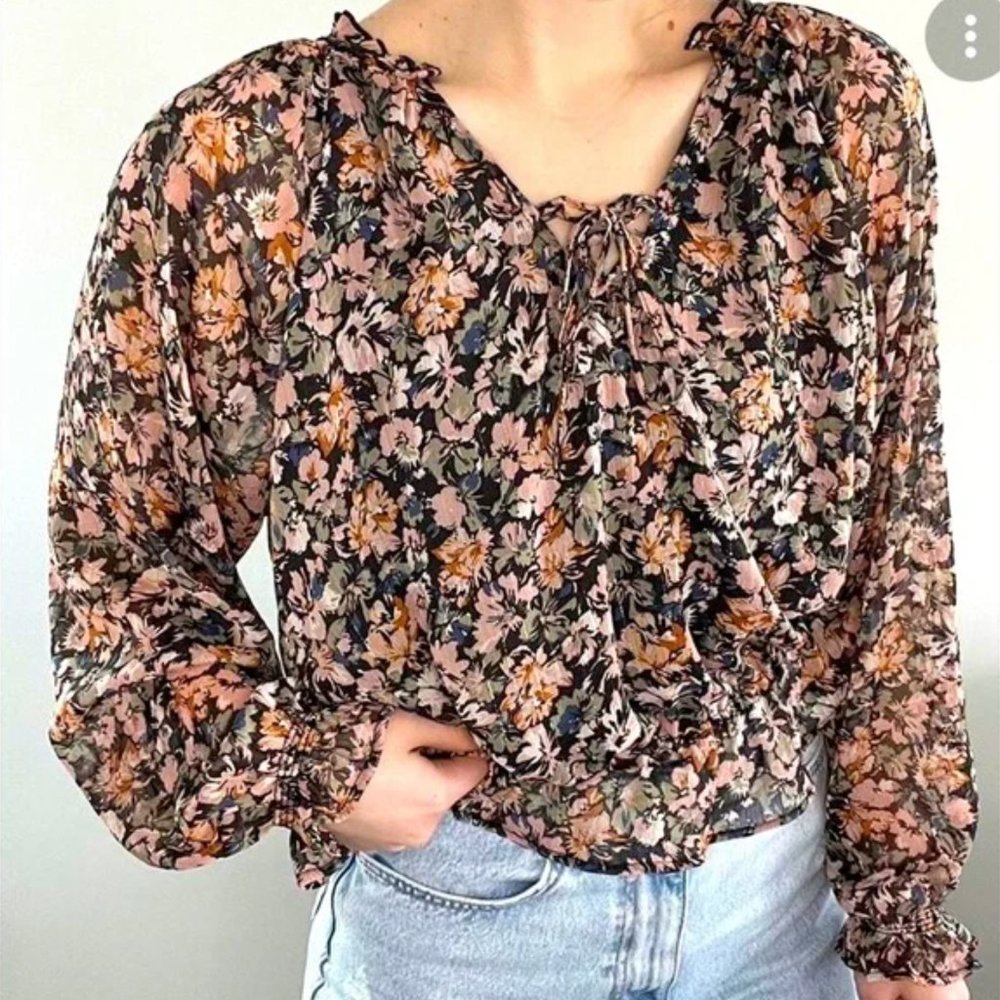 American Eagle Large L Floral‎ Metallic Chiffon Lace Up Boho Ruffle Top Blouse